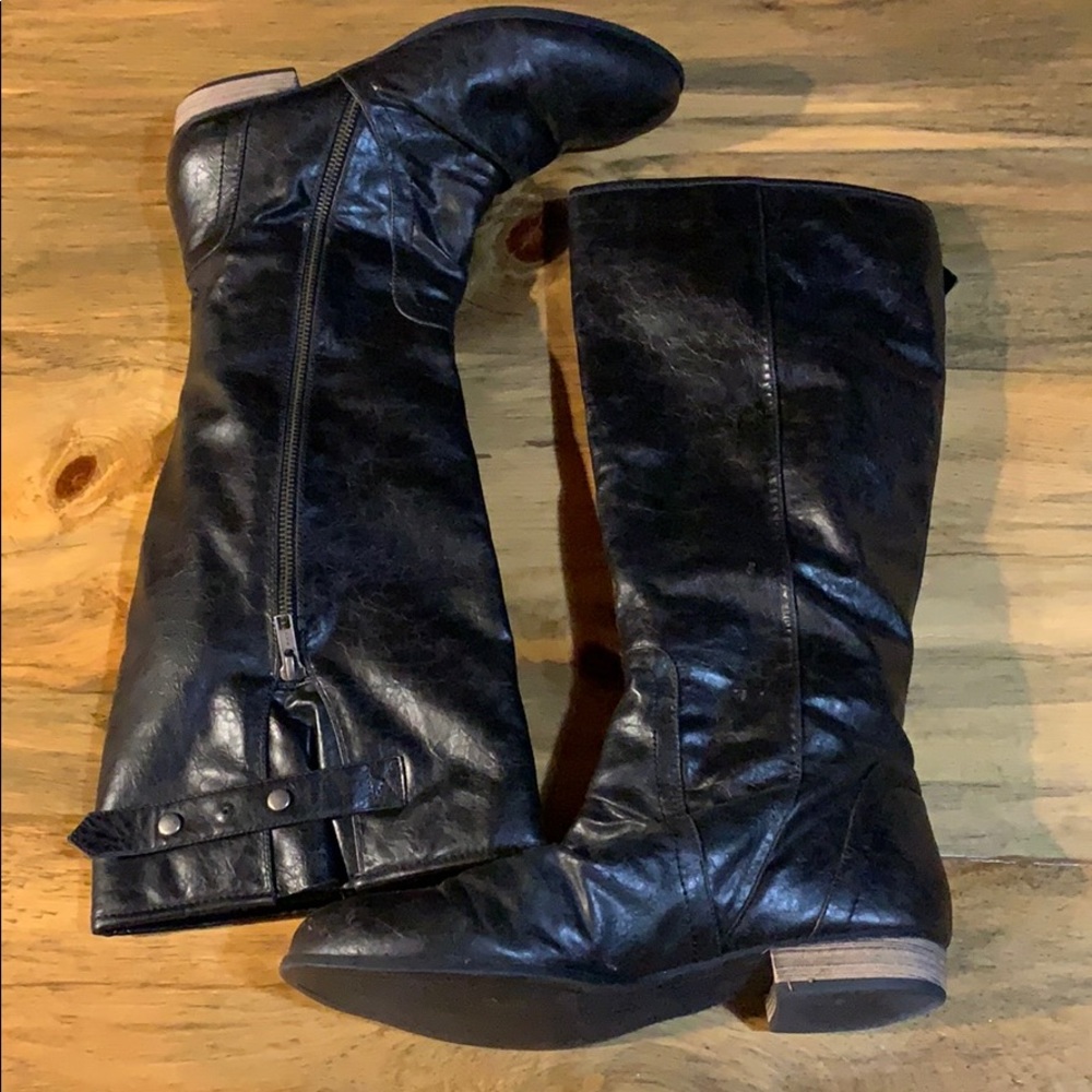 Diba riding style boots. Size 9.5